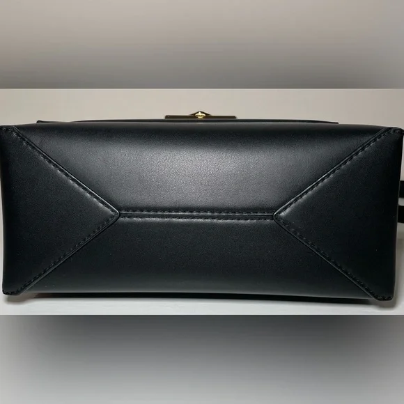 Michael Kors CeCe Purse - Picture 5 of 9